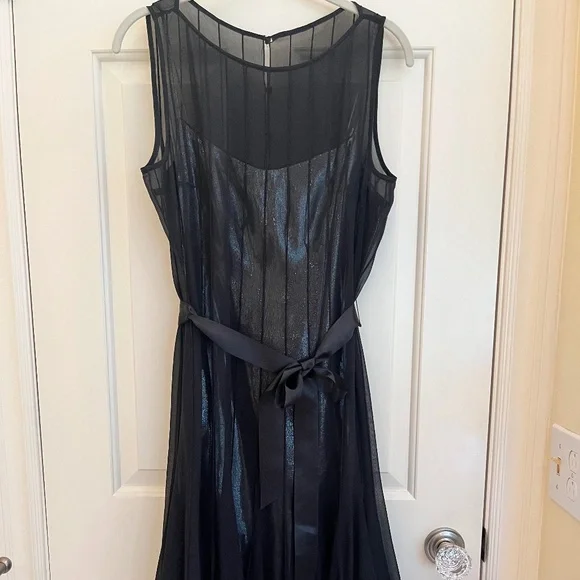 Rickie Freeman for Teri Jon | Dresses | Rickie Freeman For Teri Jon Sheer  Blacksilver Metallic Cocktail Dance Dress 6 | Poshmark